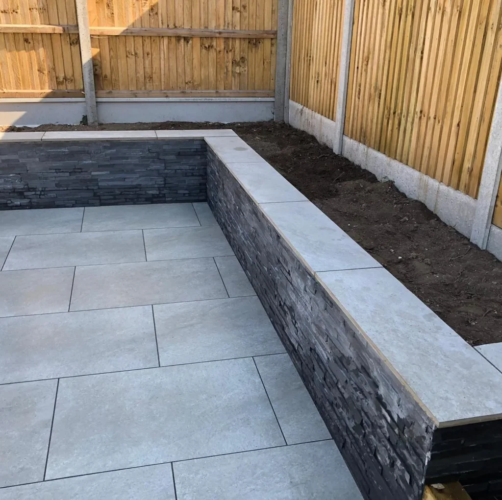 Natural stone paving slabs